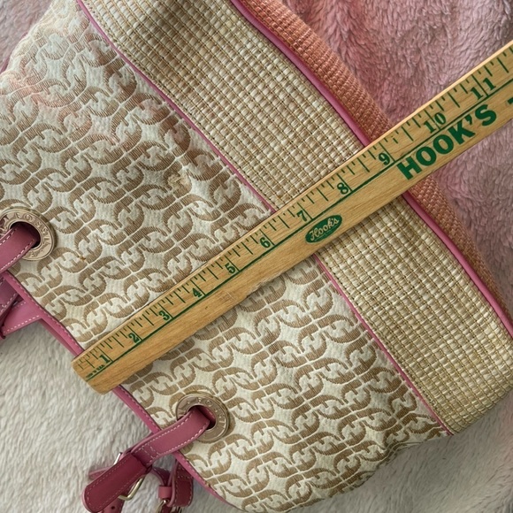 Fossil signature print pink leather trim shoulder bag - Picture 3 of 16